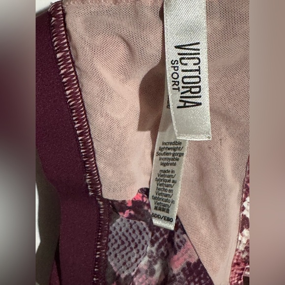 Victoria Secret Sport Women's Maroon/Wine Sports Lightweight Padded Bra - Picture 4 of 10